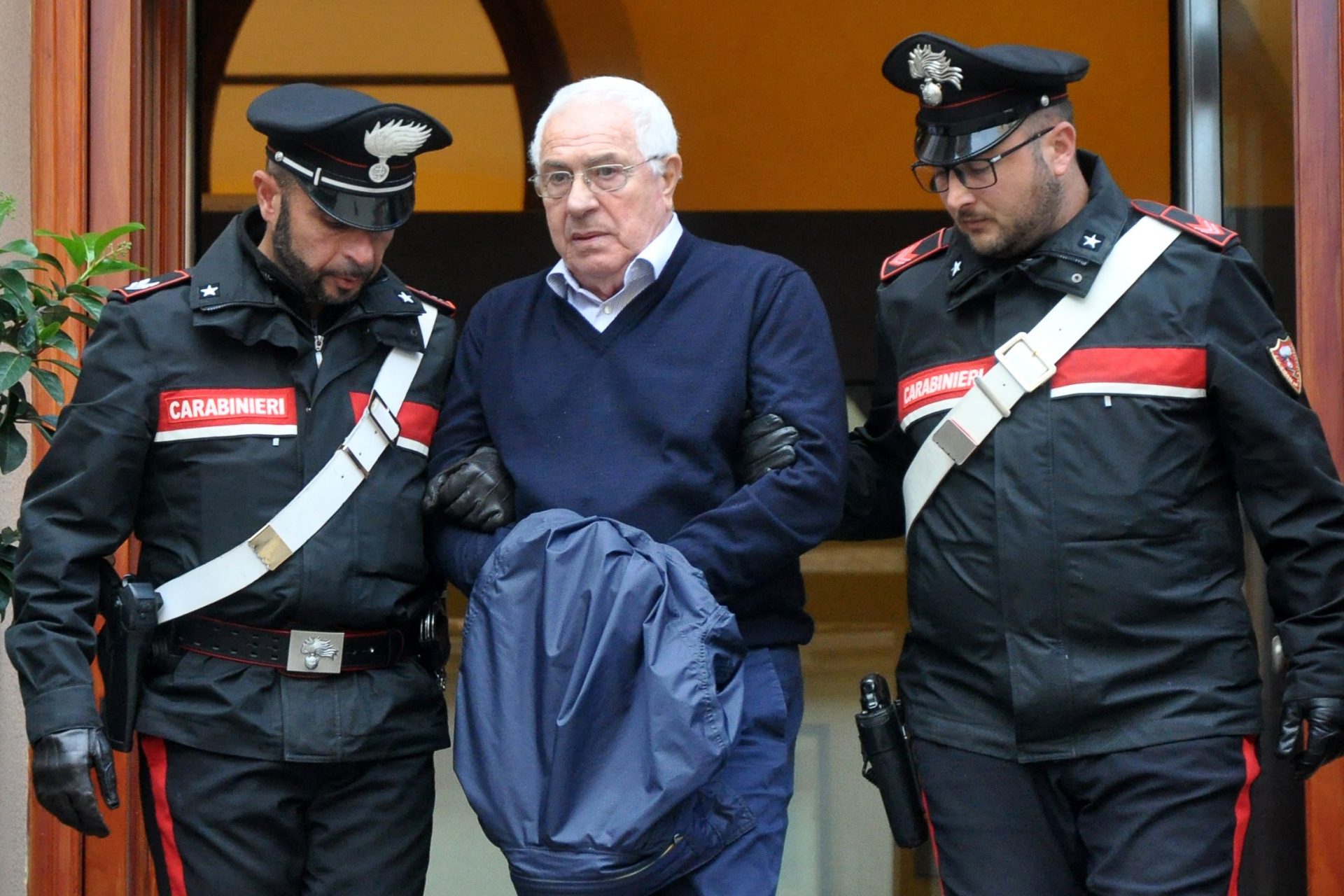 Novo líder da máfia siciliana e 45 membros da Cosa Nostra detidos