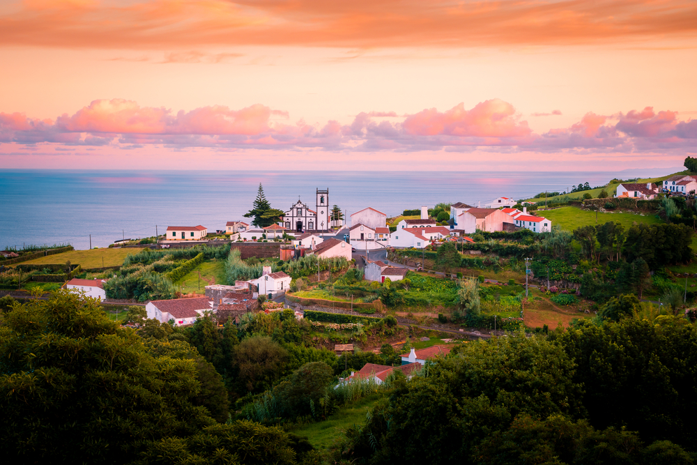 Sismos. Açores acordaram a tremer