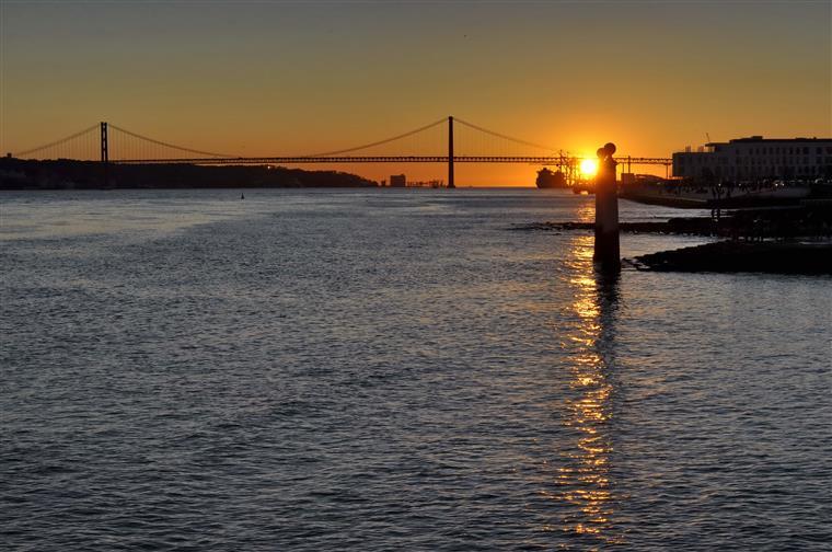 Nível das águas do Tejo deve sofrer “aumento significativo” nas próximas horas