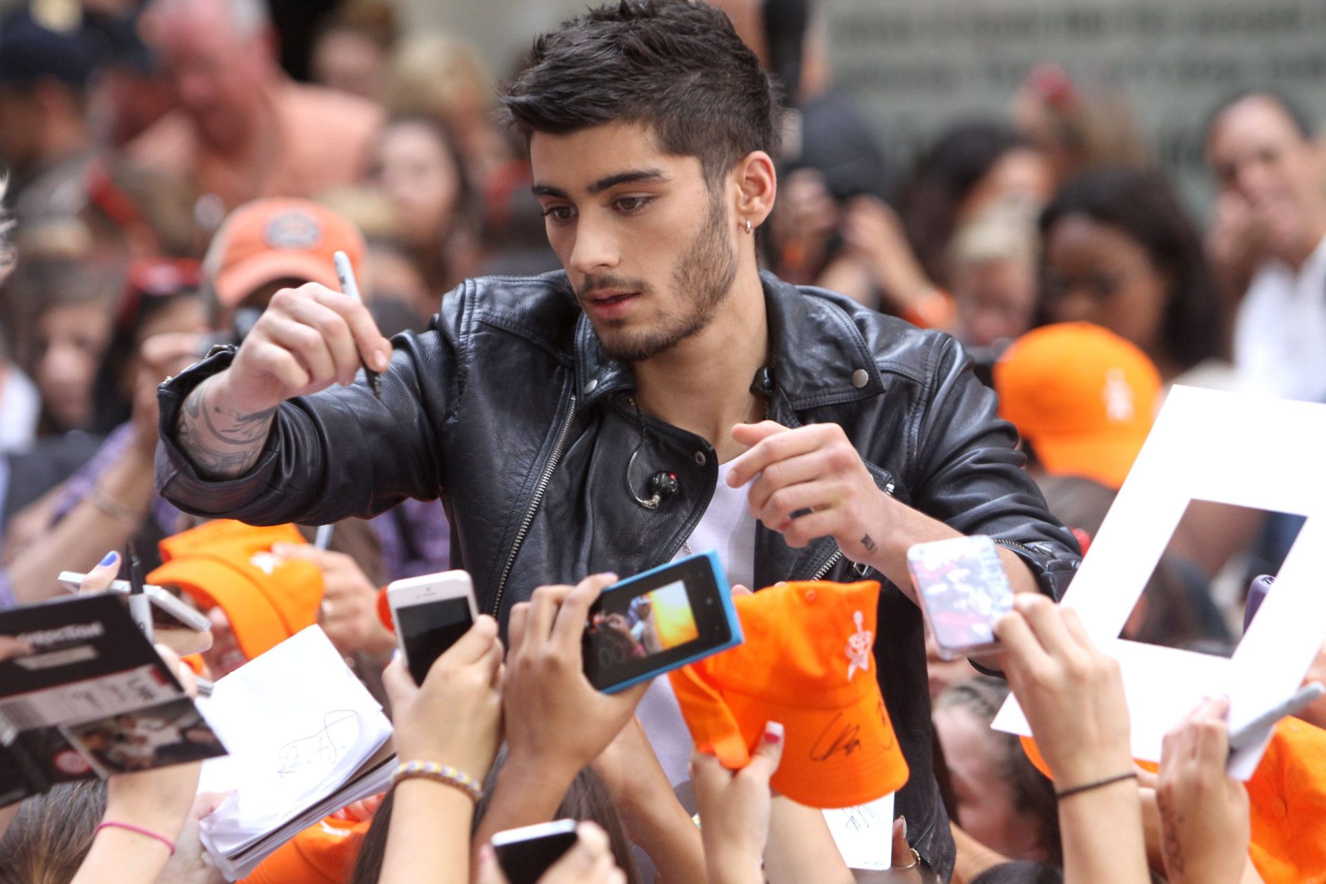 Zayn Malik muda de visual | Foto