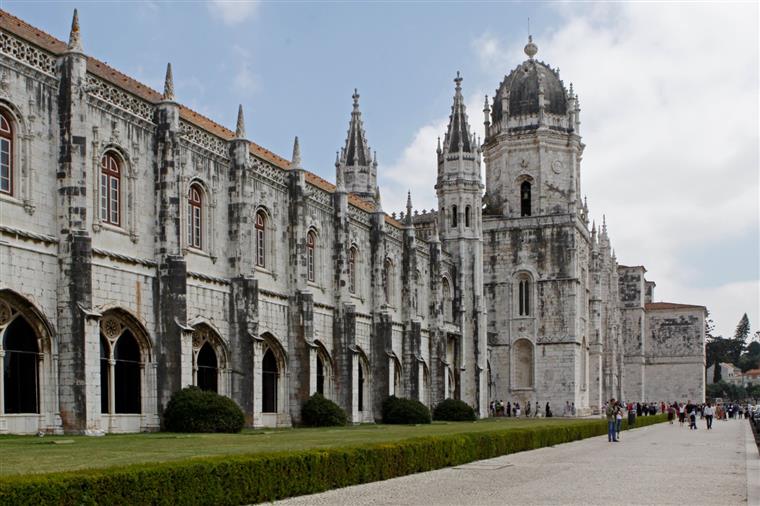 Funcionários de museus, palácios e monumentos em greve hoje e amanhã