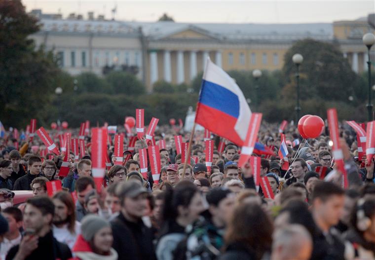 Rússia expulsa dois diplomatas espanhóis