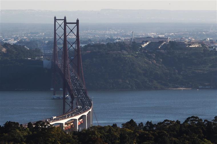 Ministério das Finanças responde sobre o caso da ponte 25 de Abril