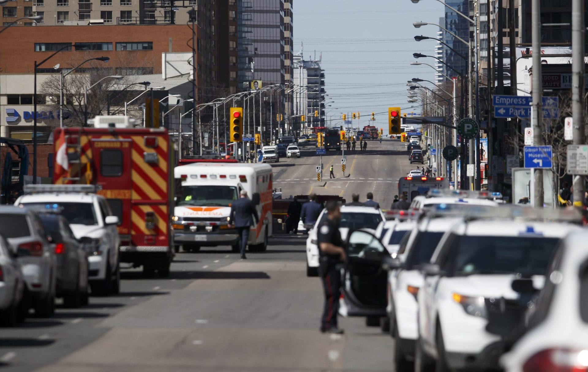 Canadá. Atropelamento com carrinha em Toronto faz 9 mortos e 16 feridos