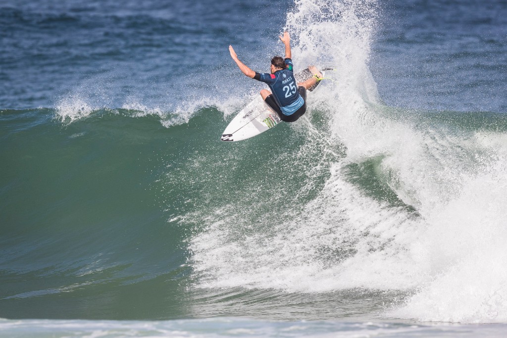 Surf. Frederico Morais termina em 13.º lugar no Rio Pro, no Brasil