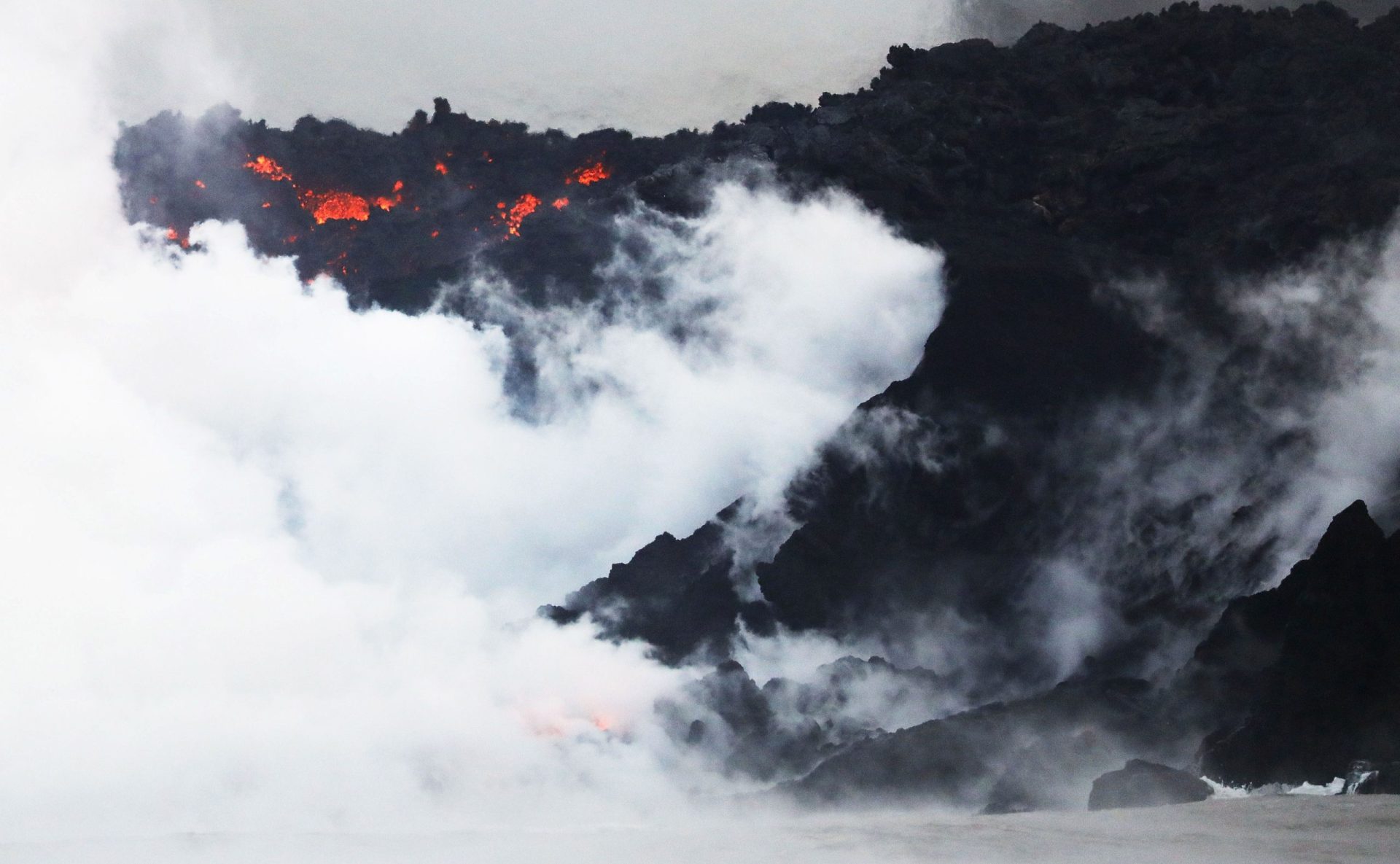 Vulcão Kilauea continua ativo. Veja aqui as fotos mais impressionantes