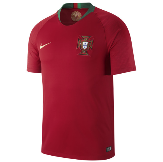 Preço da camisola oficial da seleção levanta polémica