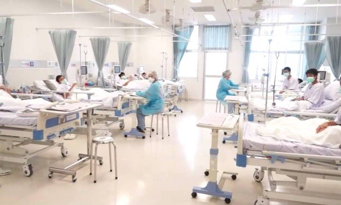 Crianças tailandesas já receberam alta do hospital