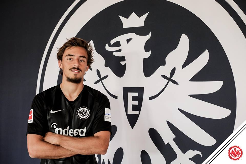 Francisco Geraldes oficializado no Eintracht Frankfurt