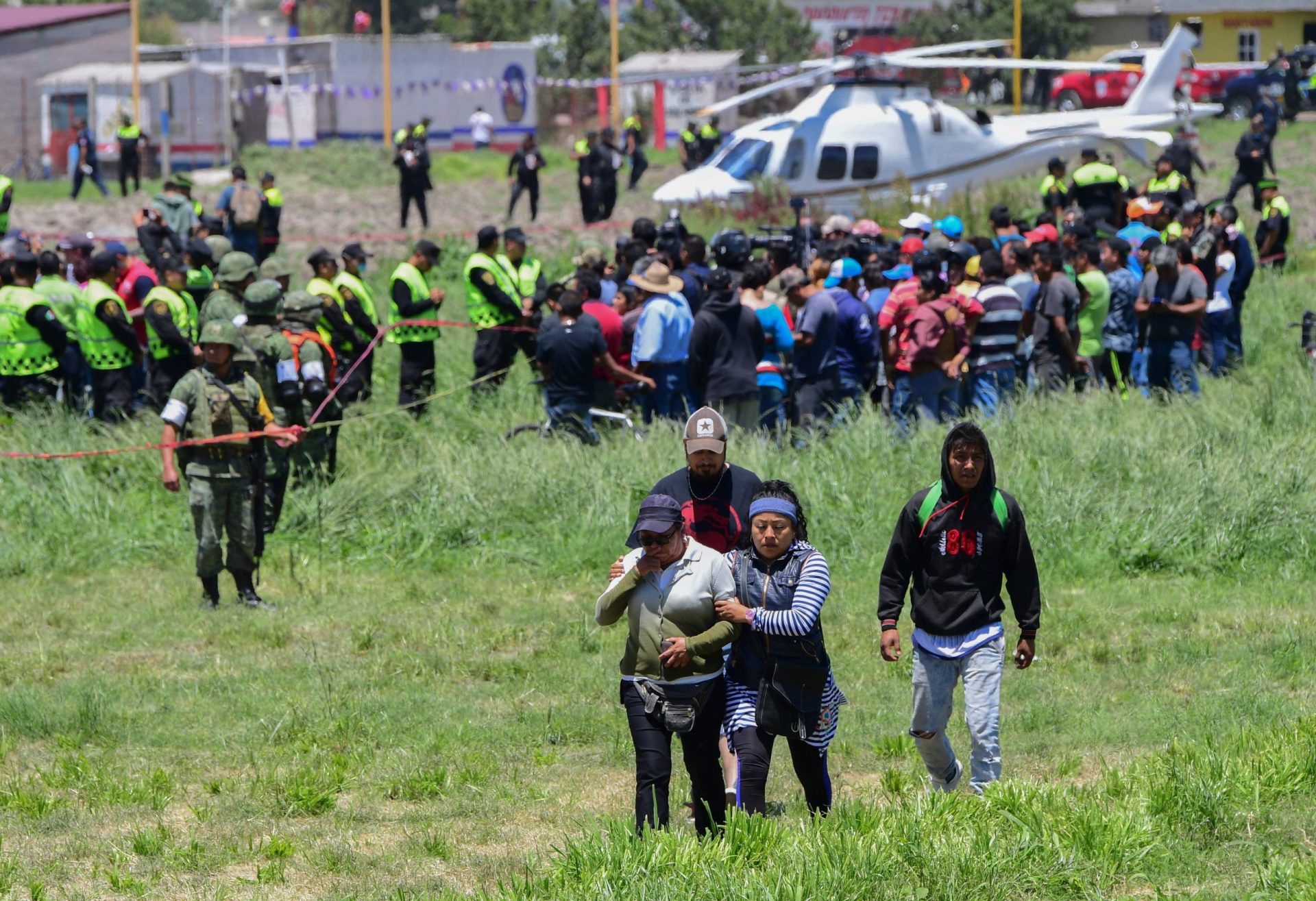 Explosões em fábricas de fogo-de-artifício no México matam 17 pessoas