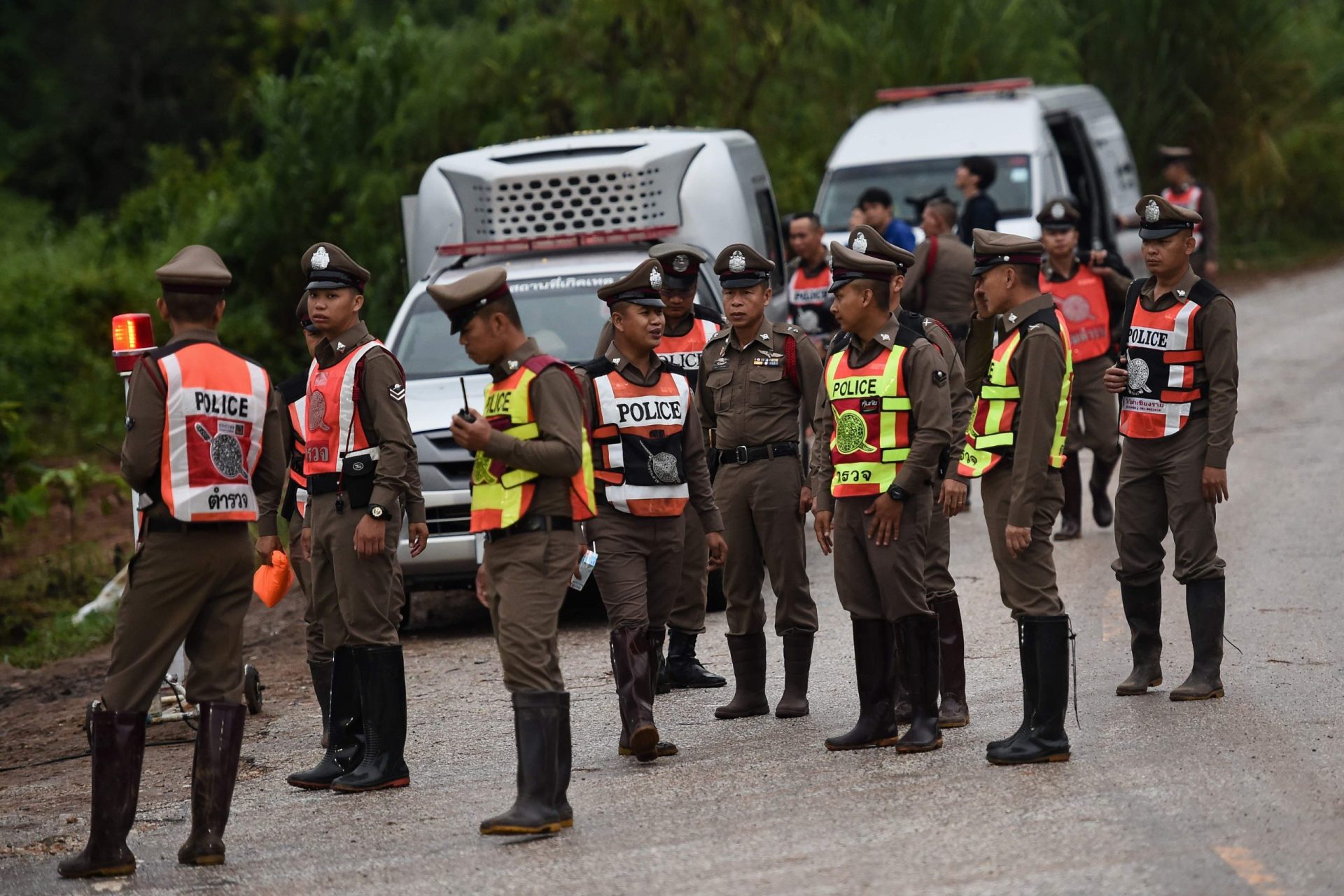 Operação de resgate na gruta Tham Luang, na Tailândia, vai recomeçar