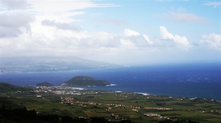 Cadáver de homem dá à costa na Ilha do Faial nos Açores