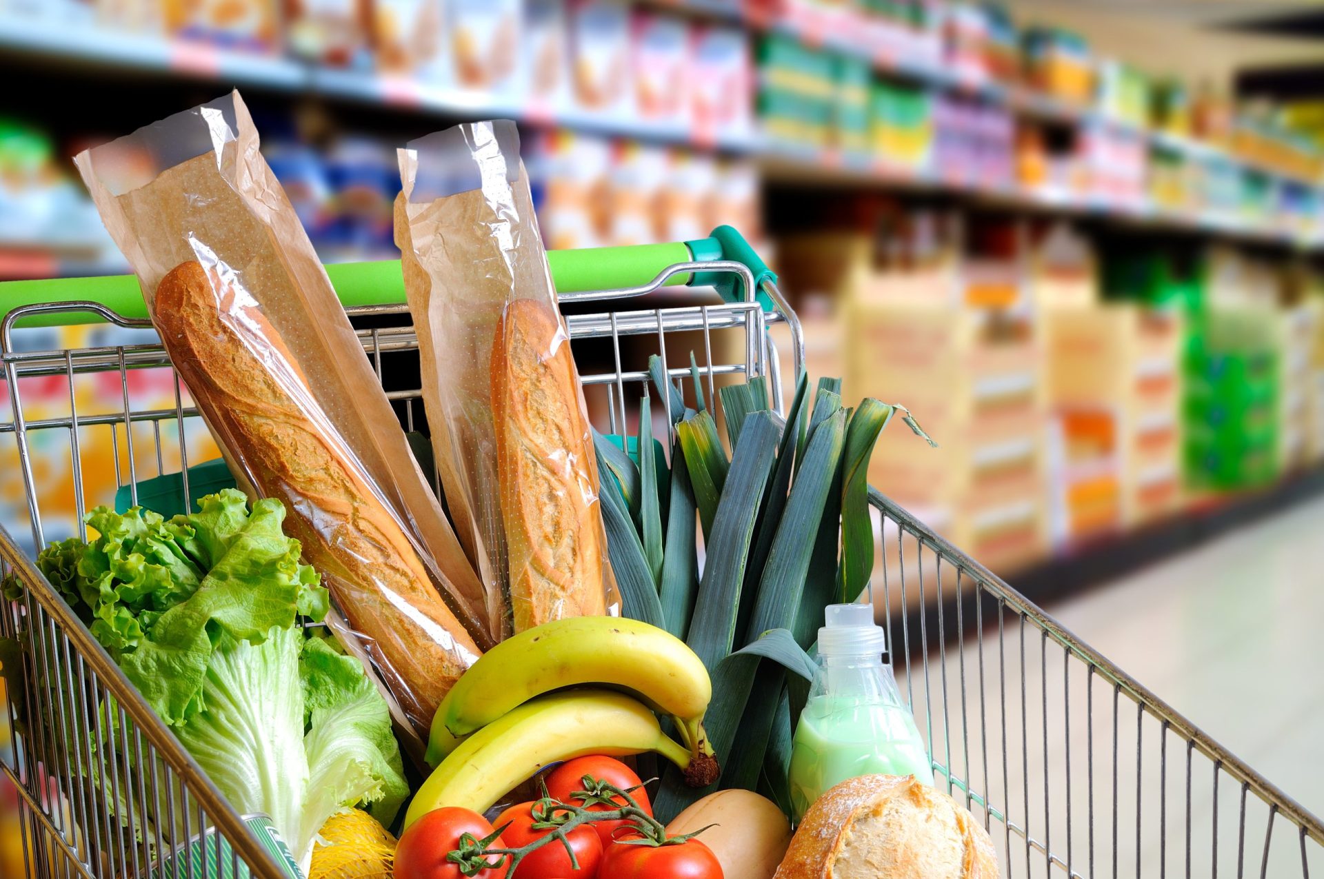 Greve dos trabalhadores de híper e supermercados marcada para amanhã