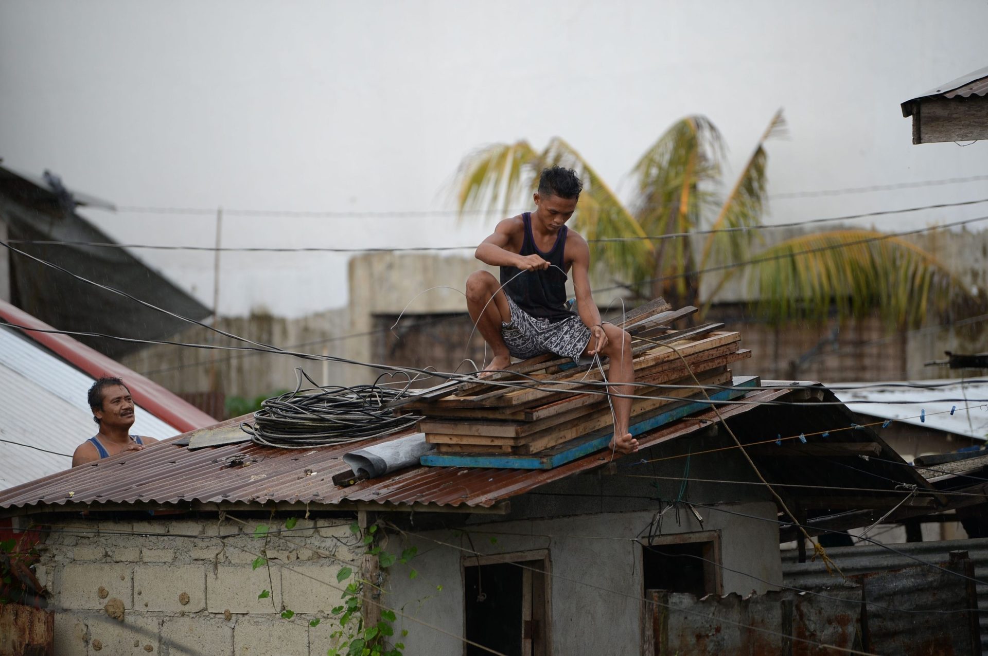 Províncias do sul da China preparam chegada do Tufão Mangkhut