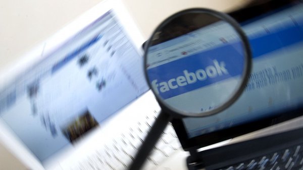 Discriminação de género volta a envolver Facebook em polémica