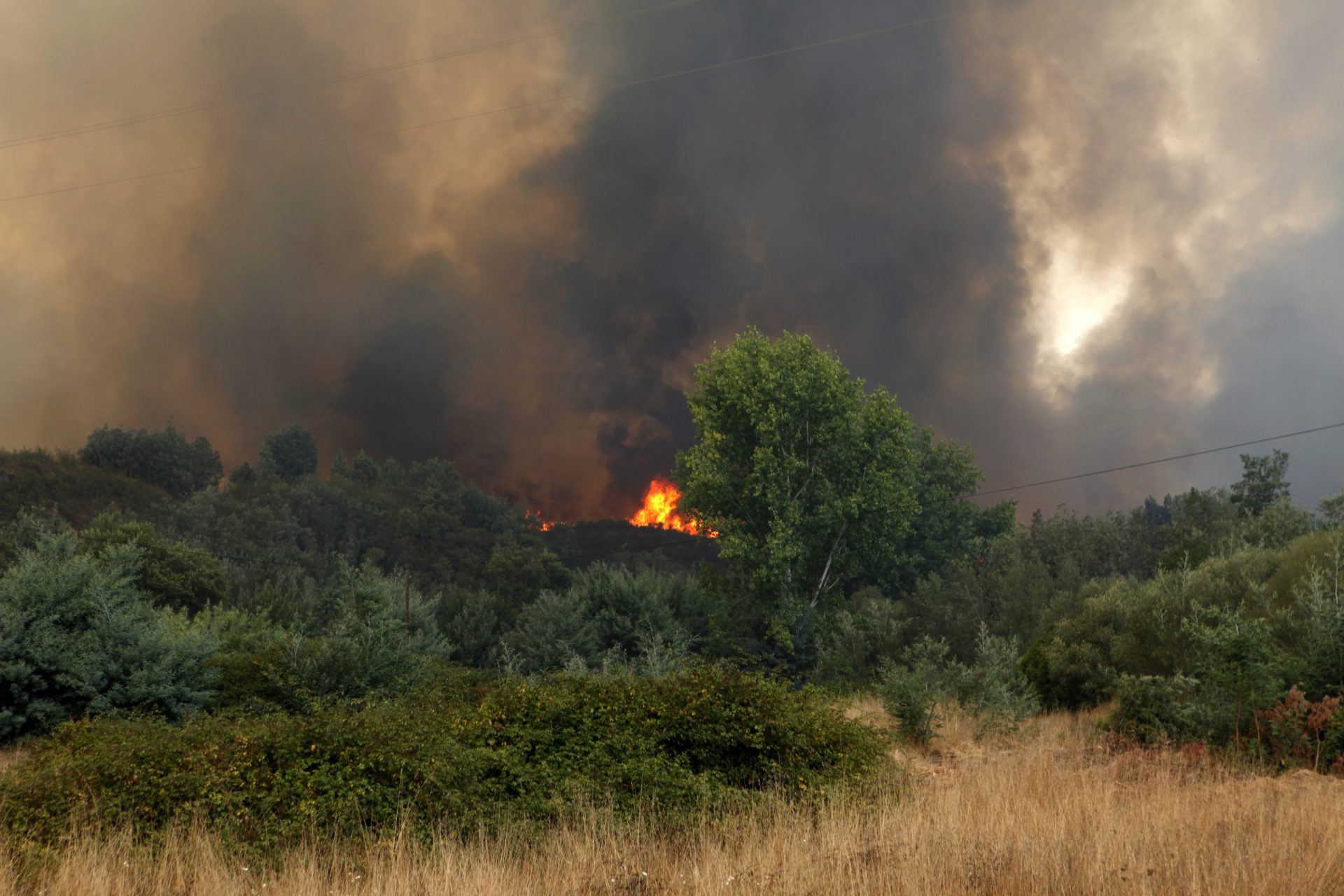 Governo estende período crítico de incêndios até dia 15 de outubro