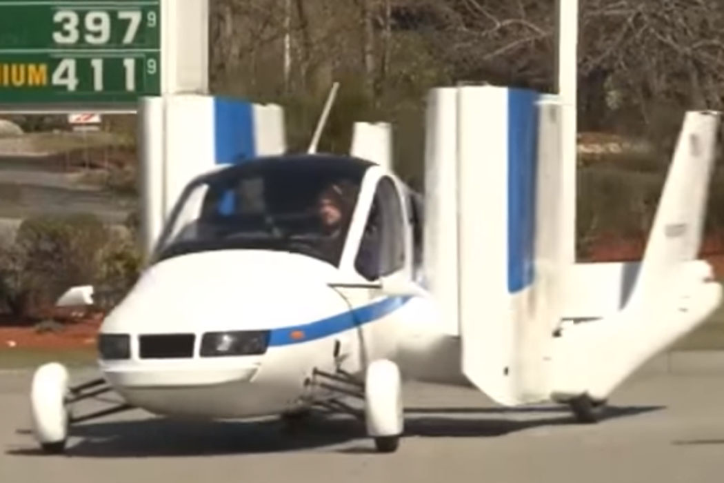 Primeiro carro voador vai estar em pré-venda a partir outubro | Vídeo