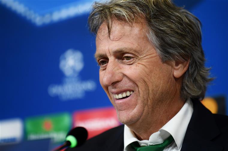 Jorge Jesus. “Quero fazer aqui um alerta. O futebol saudita investiu muito em treinadores como eu”