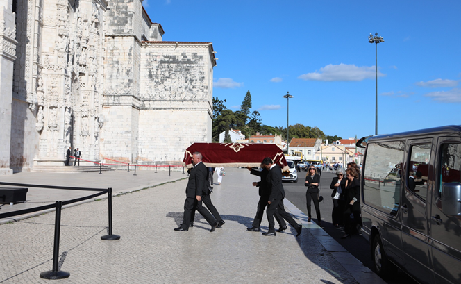 Velório de Freitas do Amaral decorre esta sexta-feira nos Jerónimos