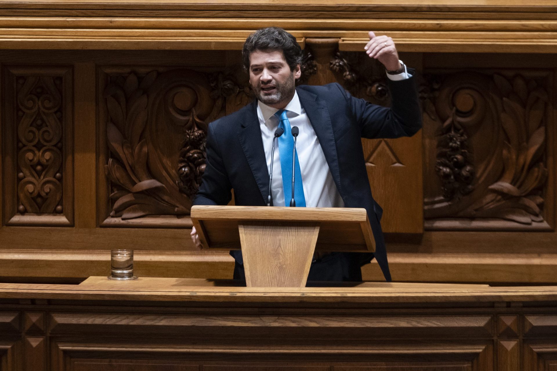 Deputado do Chega convida Presidente a “liderar” visita a bebé abandonado no lixo