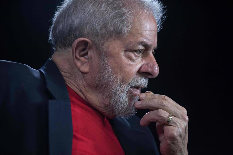 Brasil. Tribunal nega saída temporária de Lula da Silva da prisão para ir a funeral do irmão