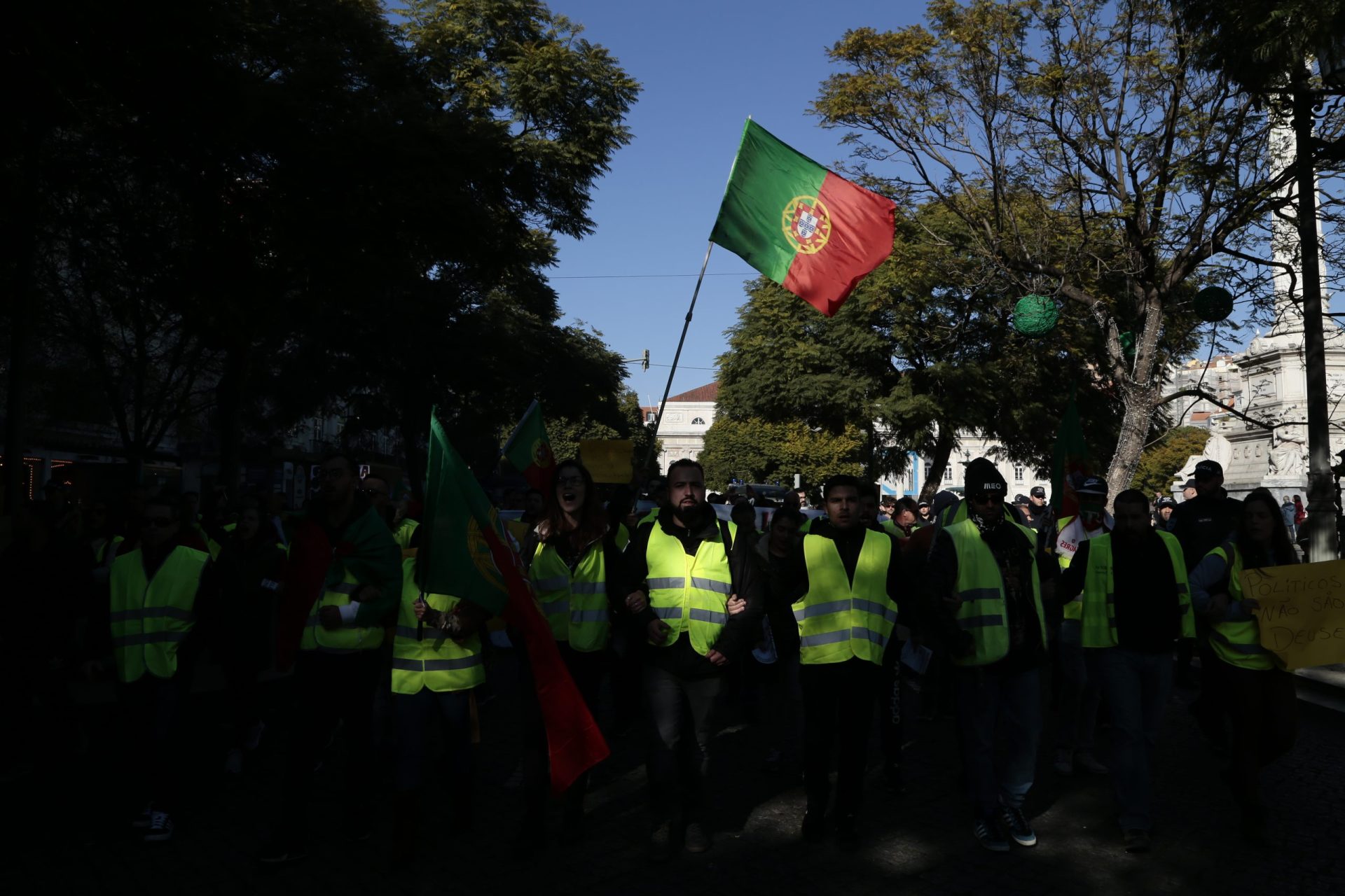 Cerca de 80 Coletes Amarelos protestam em Lisboa | FOTOGALERIA