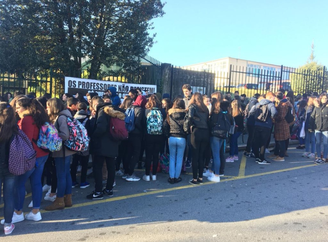 Escola de Vieira do Minho voltou a fechar