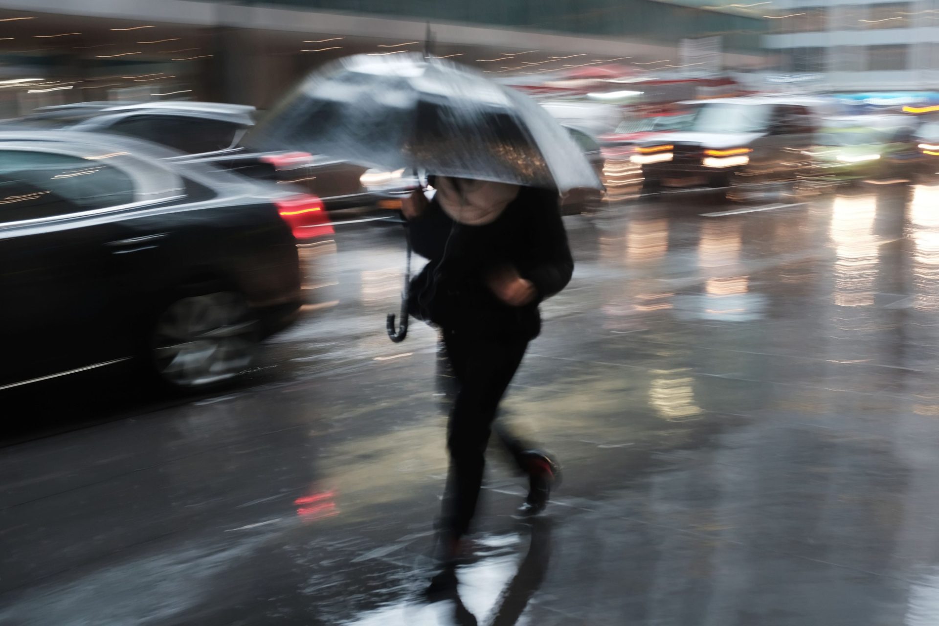 IPMA alerta para chuva intensa, granizo, vento e trovoada para esta sexta-feira