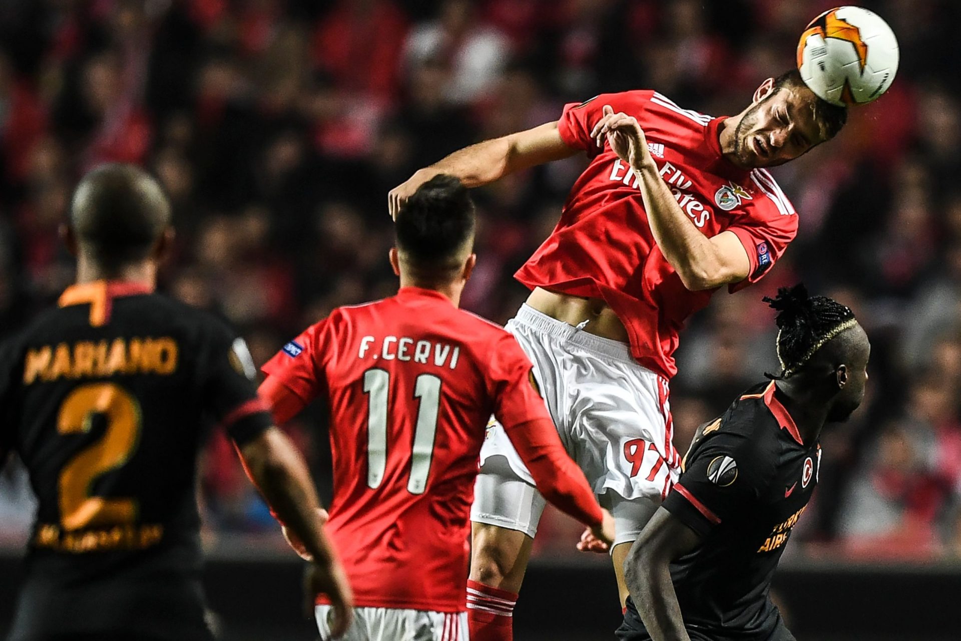 Liga Europa. Benfica nos oitavos de final após empate com o Galatasaray