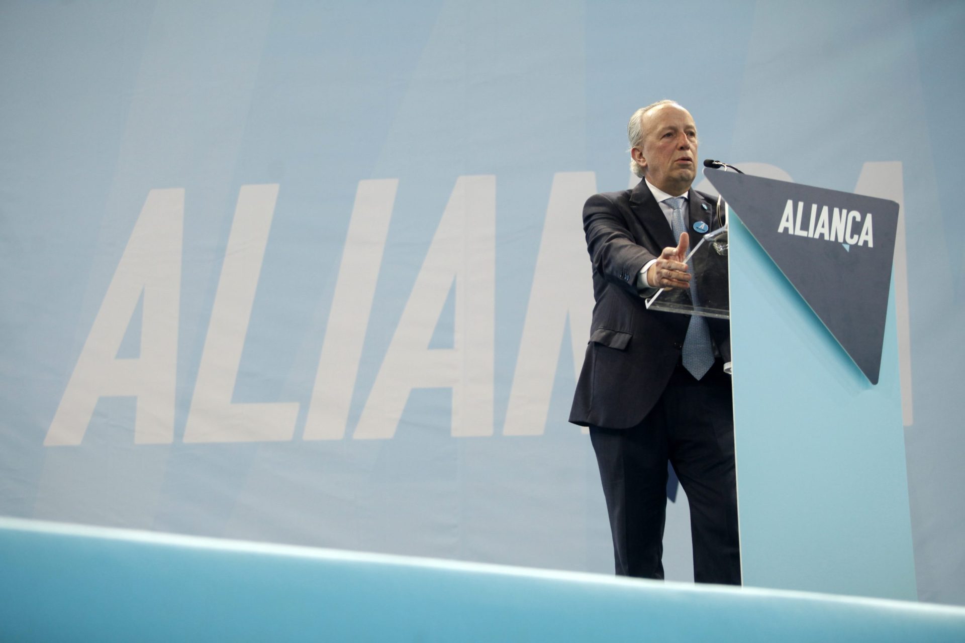 Presidente do Aliança encosta Rio aos socialistas