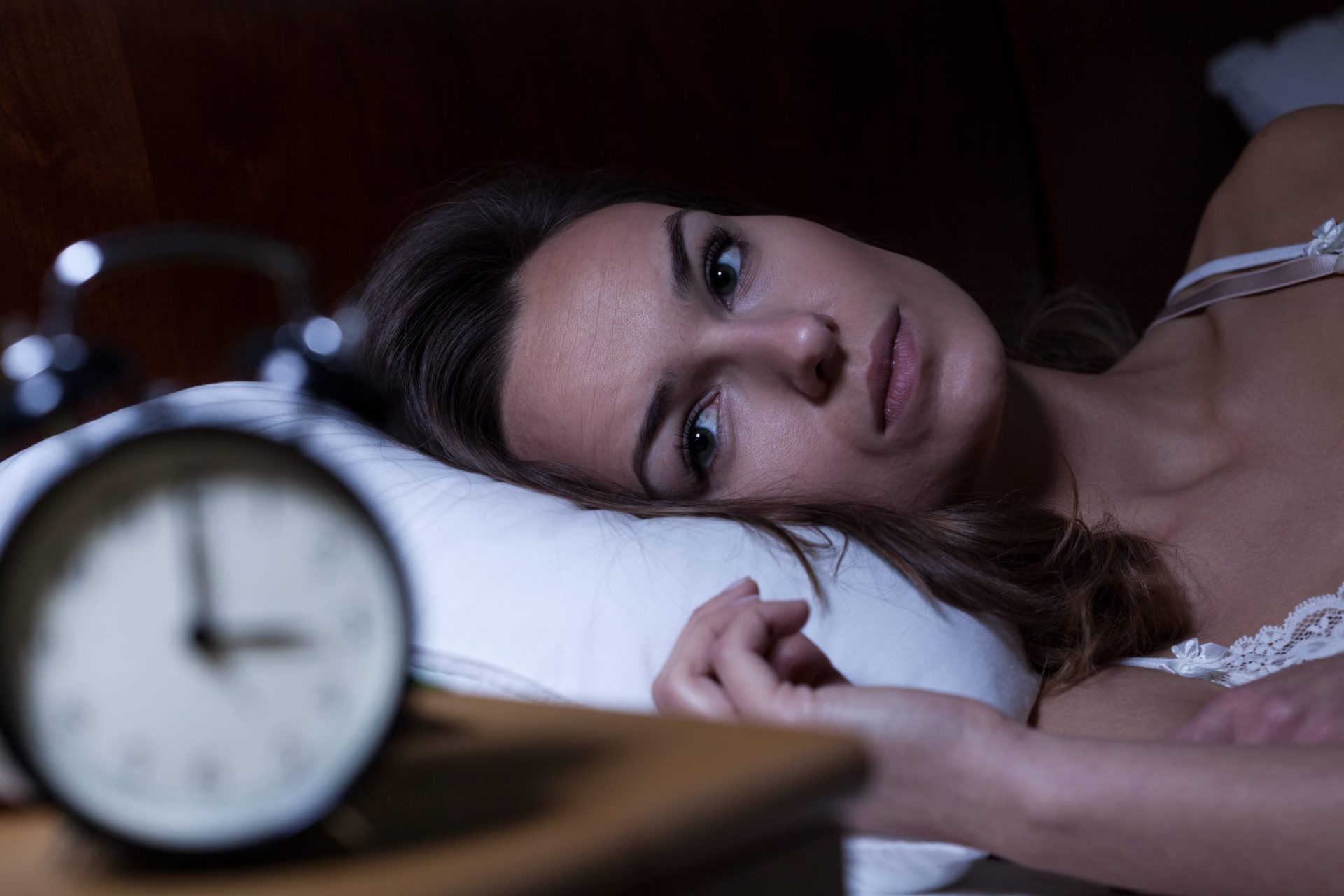 Estudo revela que mais de metade dos portugueses têm dores que afetam o sono