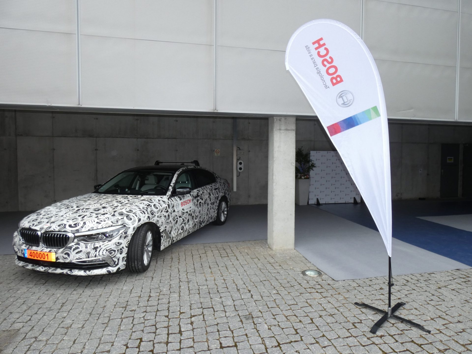 Marcelo inaugura dois novos edifícios da Bosch em Braga