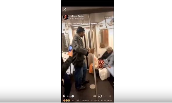 EUA. Idosa foi agredida no metro e passageiros filmaram ataque sem nunca intervir | Vídeo