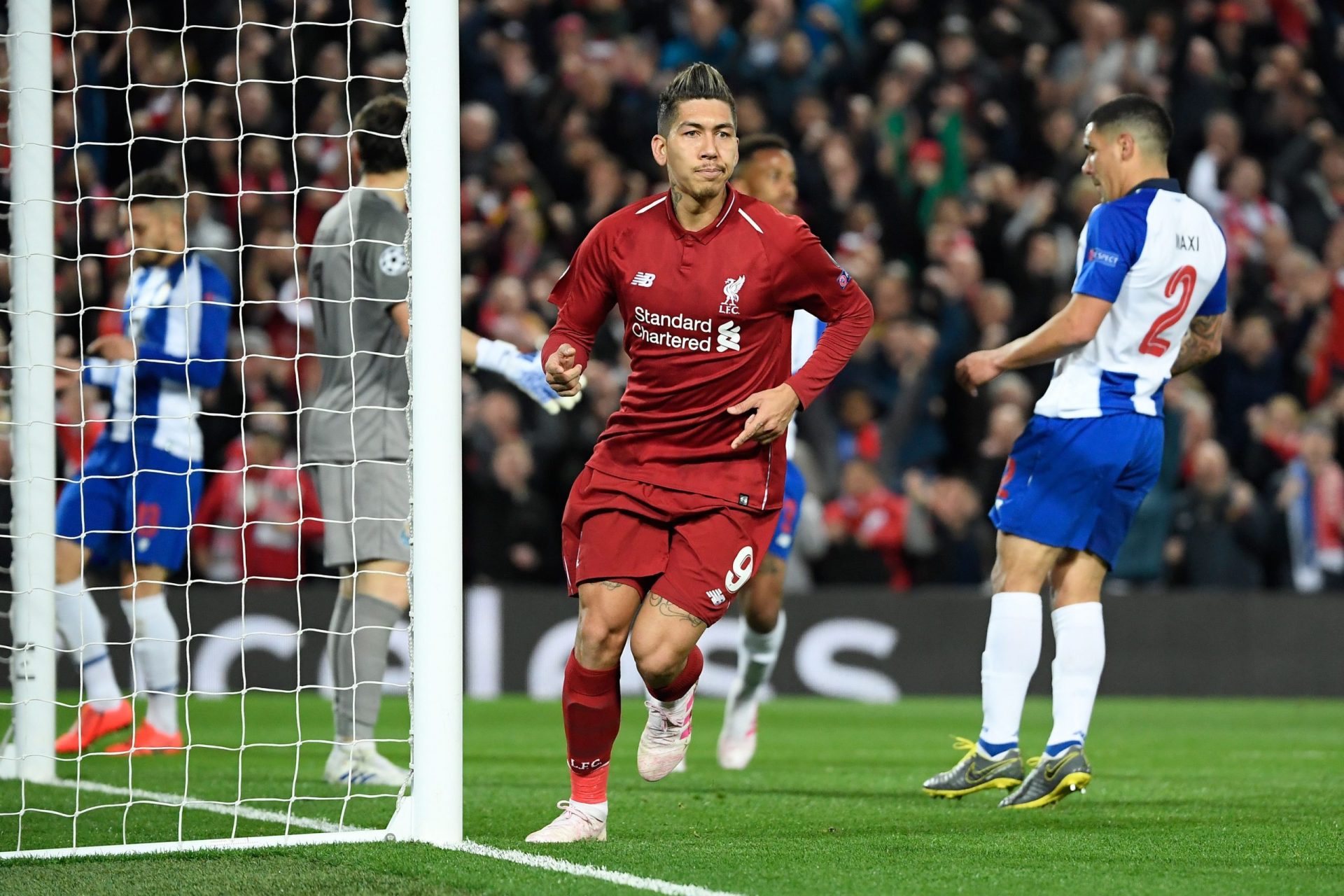 Liga dos Campeões. Jogo com o FC Porto vale prémio a Firmino