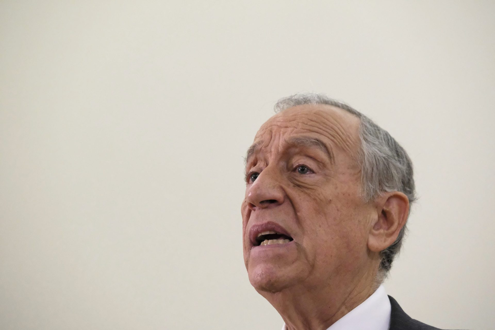 Marcelo Rebelo de Sousa sobre o incêndio da Catedral de Notre-Dame: “uma dor que nos trespassa o olhar”