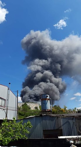 Paredes. Incêndio deflagra em fábrica de estofos