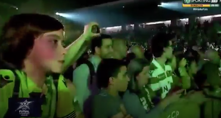 Sporting celebra vitória no futsal com cântico polémico contra o Benfica | VÍDEO