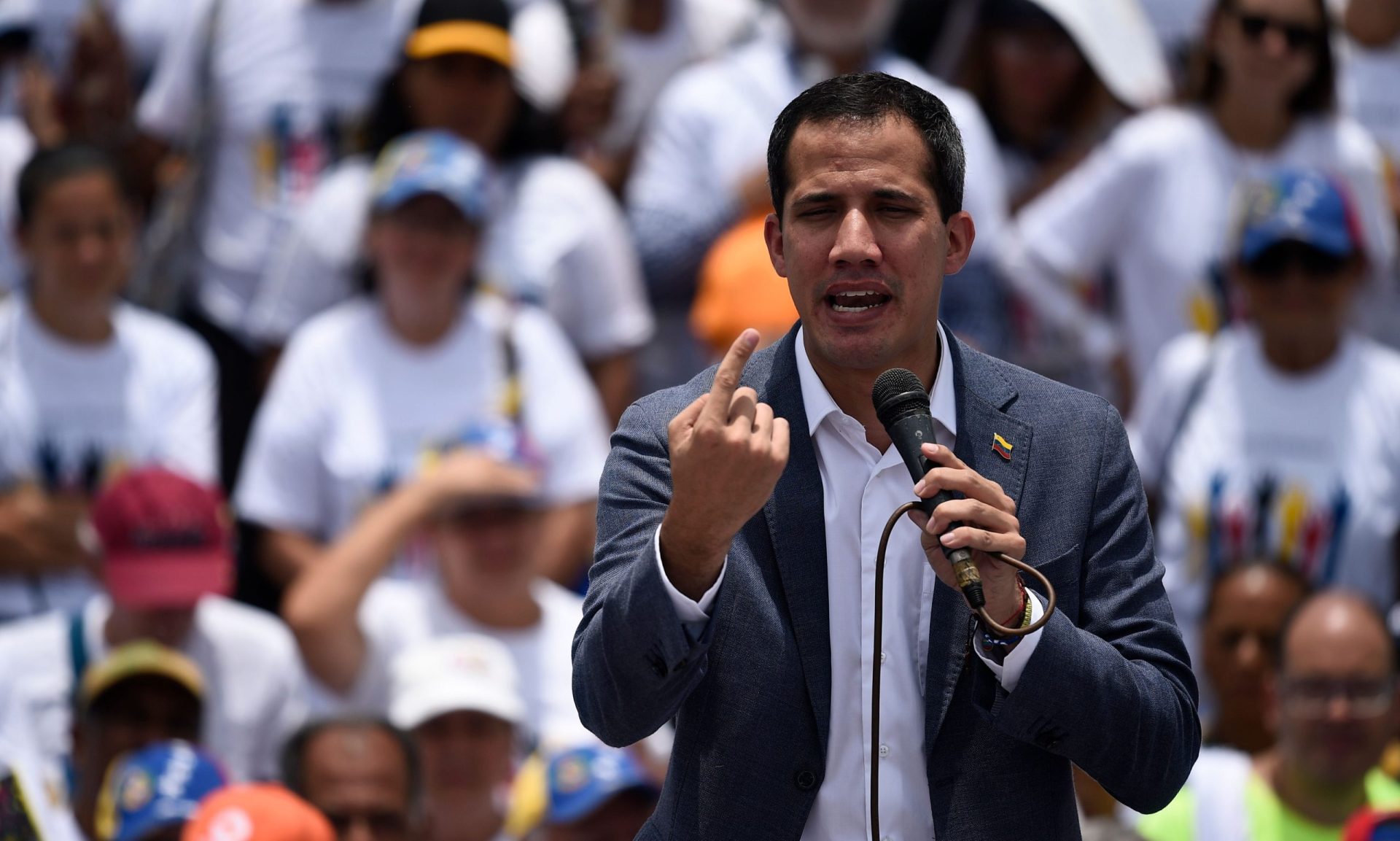 Venezuela. Guaidó volta a fazer apelo no Twitter