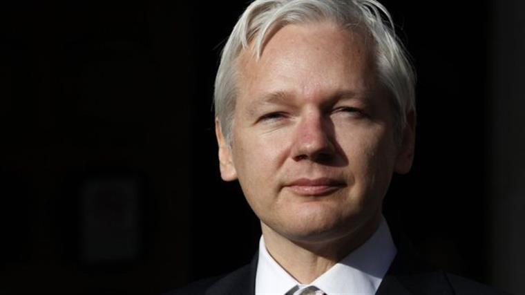 Extradição de Assange para os EUA já foi assinada pelo governo britânico