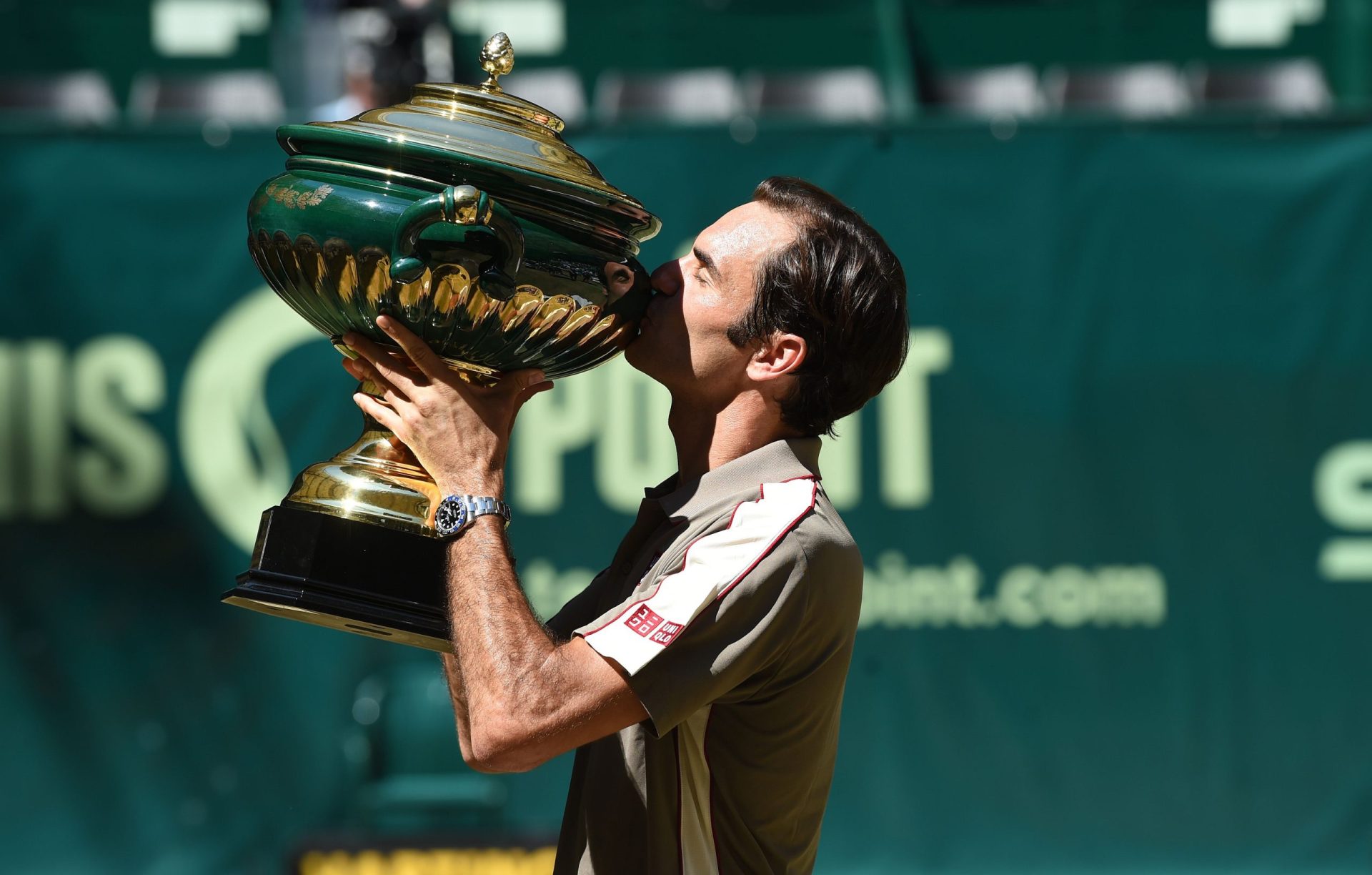 Federer conquista torneio de Halle pela 10ª vez