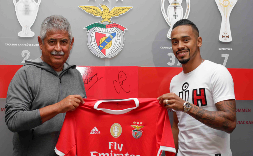 Caio Lucas apresentado no Benfica