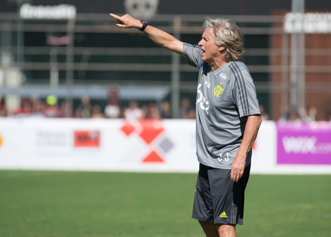 Jesus eleito treinador da semana depois da estreia no Brasileirão