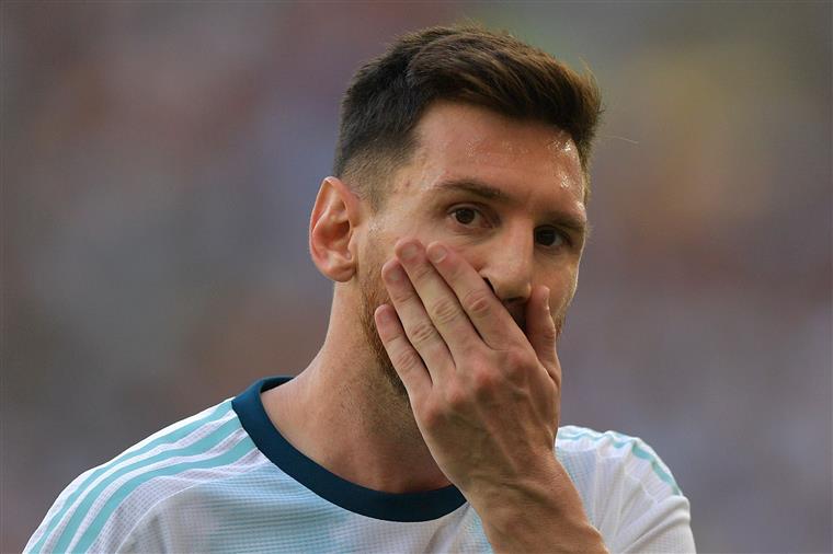 Messi pode vir a ser suspenso durante dois anos