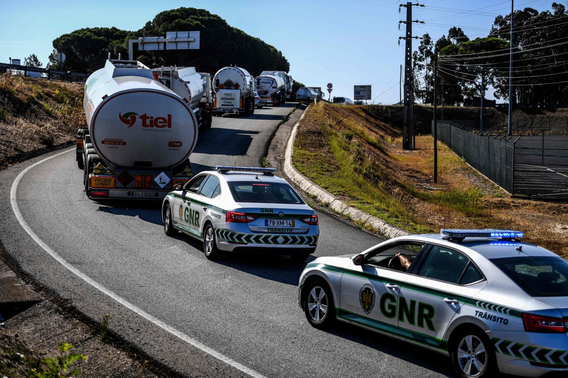 GNR e PSP já mobilizaram quase 50 elementos para combater greve de camionistas