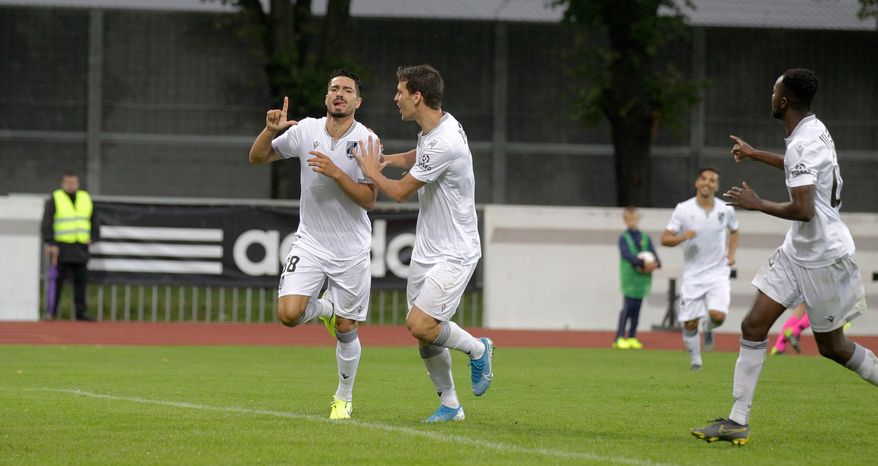 Liga Europa. V. Guimarães atropela Ventspils e garante playoffs