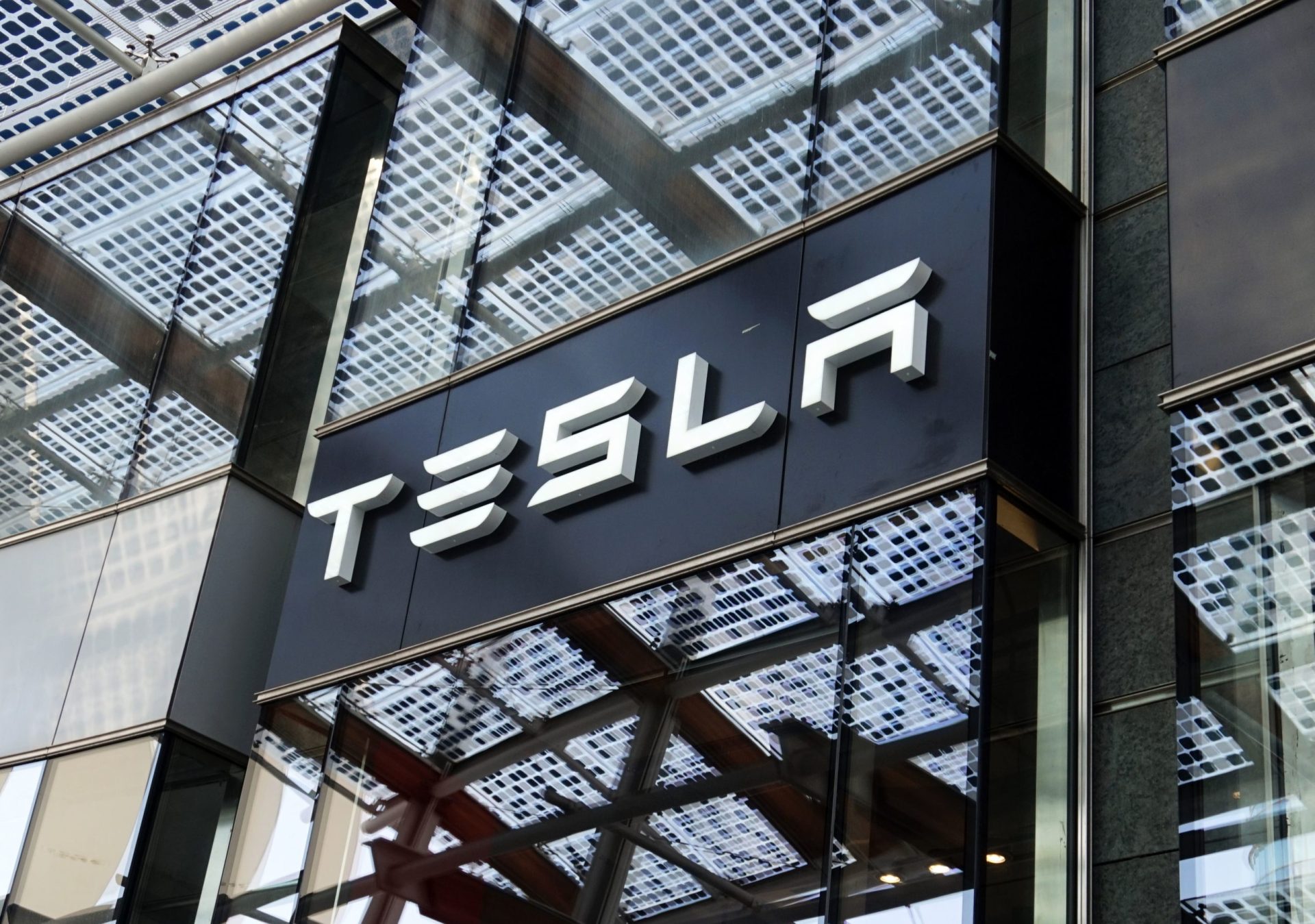 Alemanha poderá receber 1.ª fábrica da Tesla na Europa