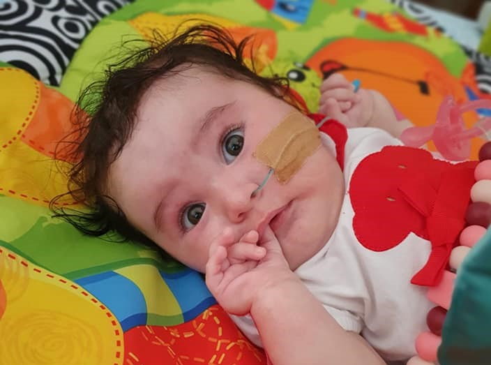 “Matilde, quinze minutos depois de ‘renascer’!”. Partilhada fotografia de bebé após receber tratamento