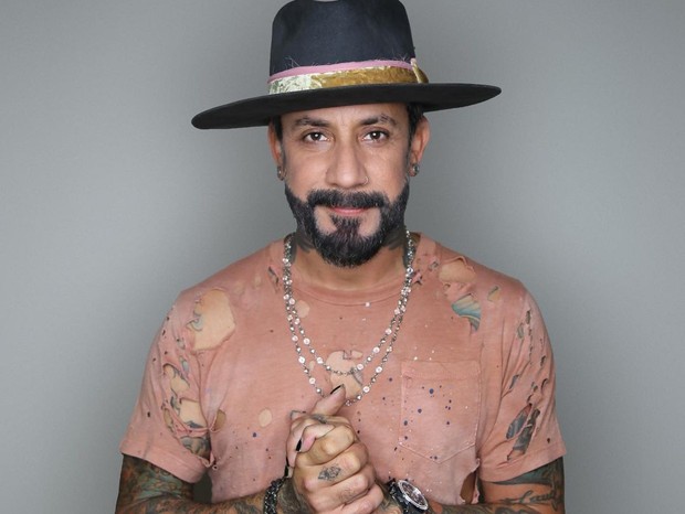 AJ McLean, dos Backstreet Boys, recorda vício em drogas