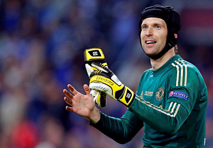 Petr Cech inscrito na Premier League pelo Chelsea por precaução