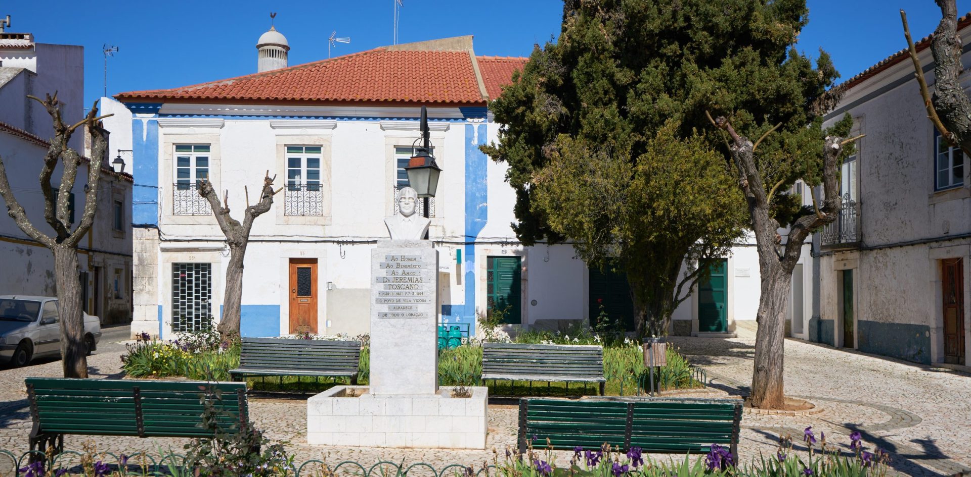 Vila Viçosa. Estabelecimentos comerciais encerram às 20h00 a partir deste sábado